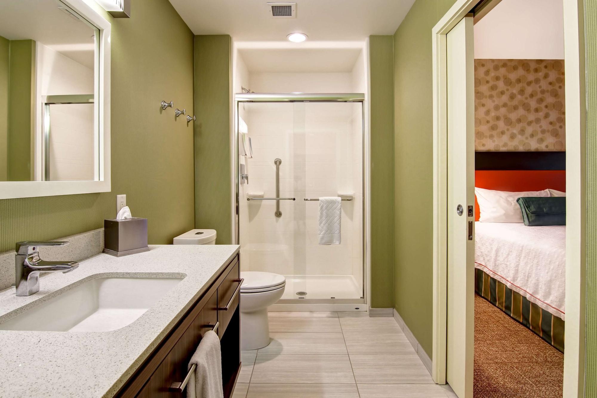 Home2 Suites By Hilton West Edmonton Extérieur photo