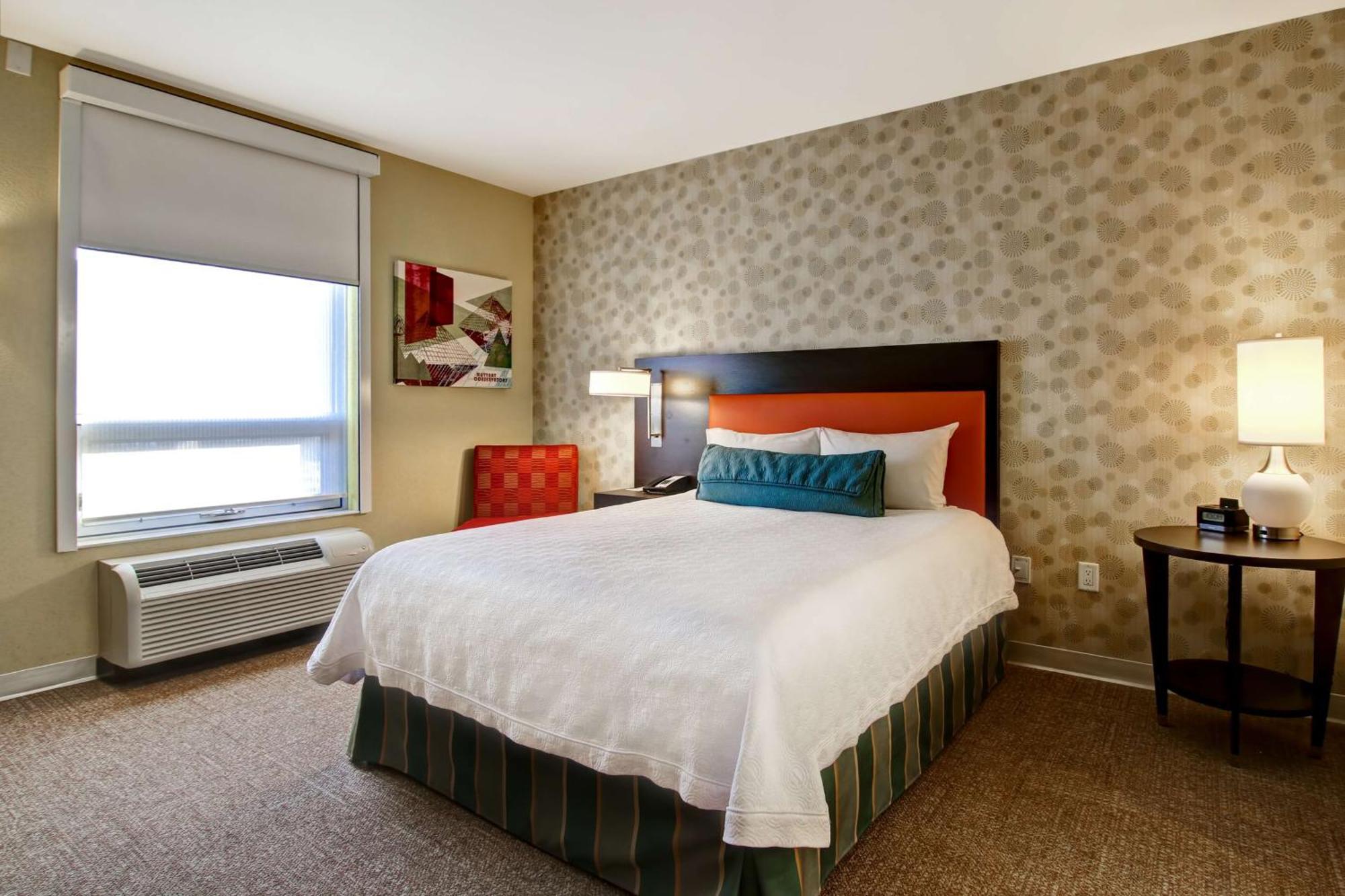 Home2 Suites By Hilton West Edmonton Extérieur photo