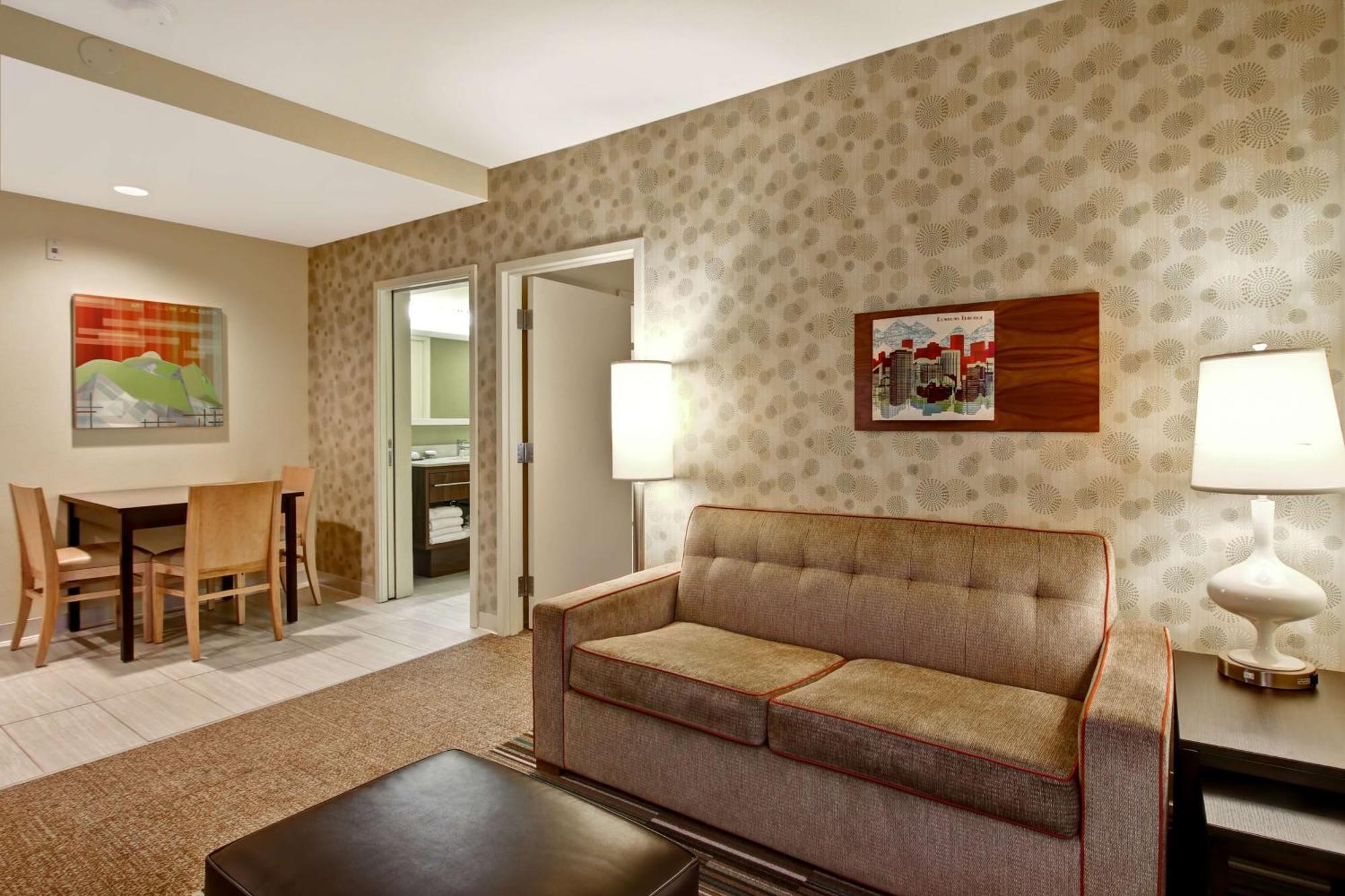 Home2 Suites By Hilton West Edmonton Extérieur photo