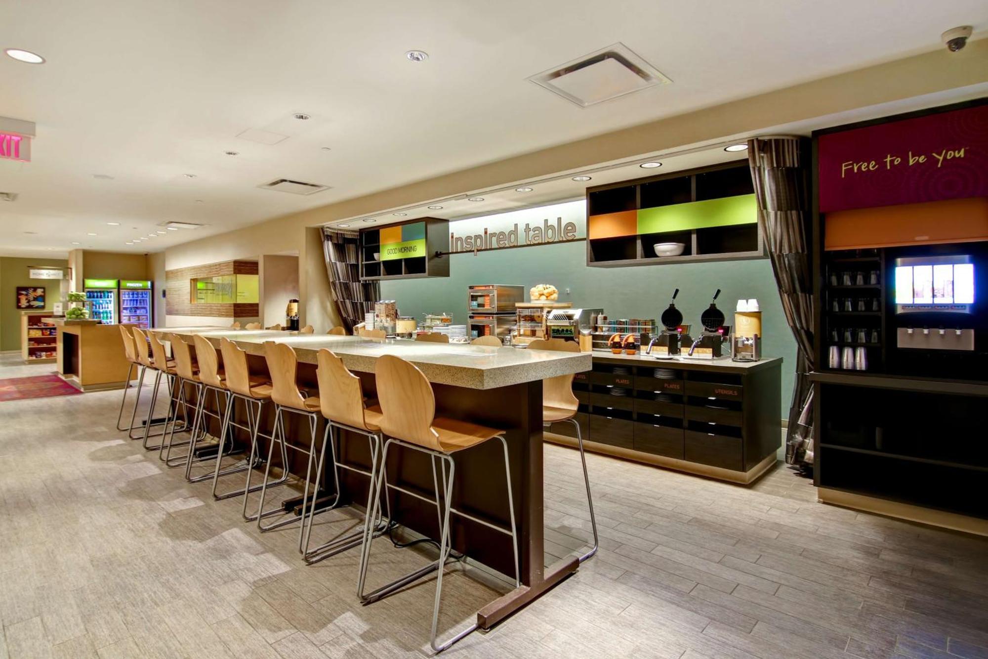 Home2 Suites By Hilton West Edmonton Extérieur photo