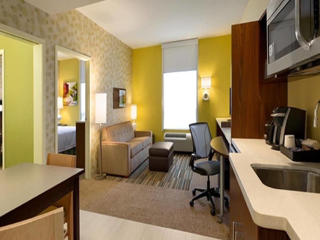 Home2 Suites By Hilton West Edmonton Extérieur photo