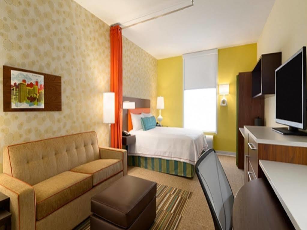 Home2 Suites By Hilton West Edmonton Extérieur photo