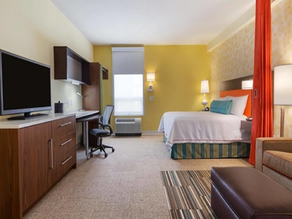 Home2 Suites By Hilton West Edmonton Extérieur photo